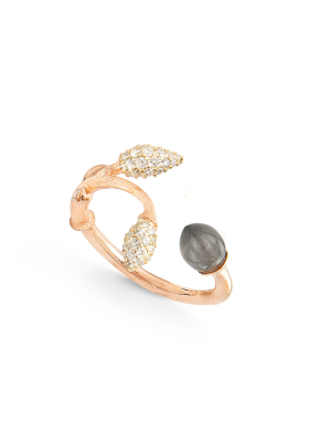 Ole Lynggaard Copenhagen ring 18K rose gold with grey moonstone and diamonds