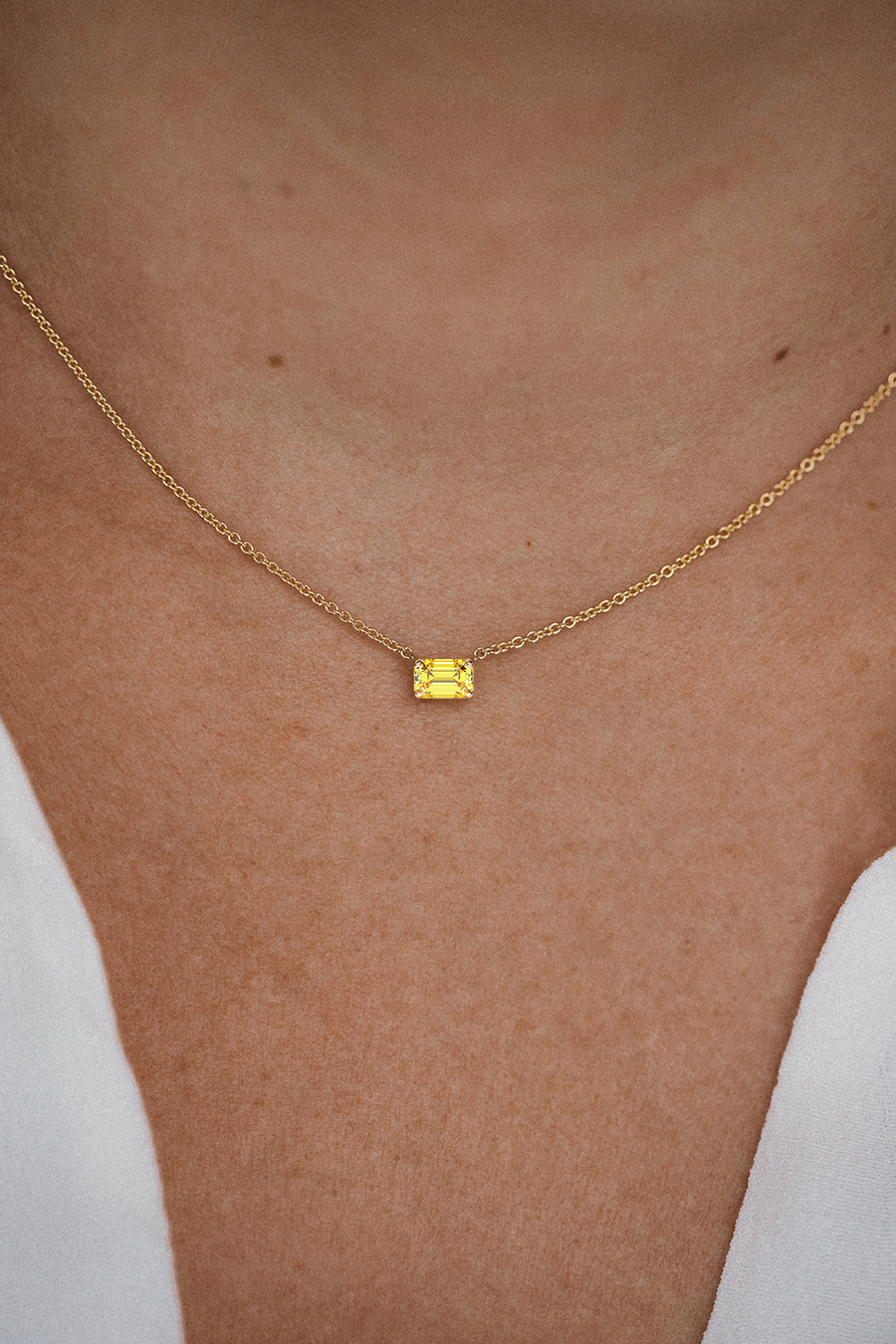 VAN CLEEF & ARPELS Diamond & Yellow Sapphire Necklace Suite – Yafa Signed  Jewels